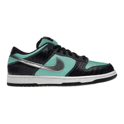 Nike SB Dunk Low Diamond Supply Co. 'Tiffany' (2005)