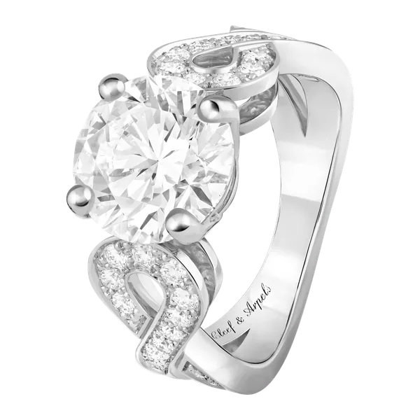Van Cleef & Arpels Tete-a-Tete Solitaire Diamond Ring